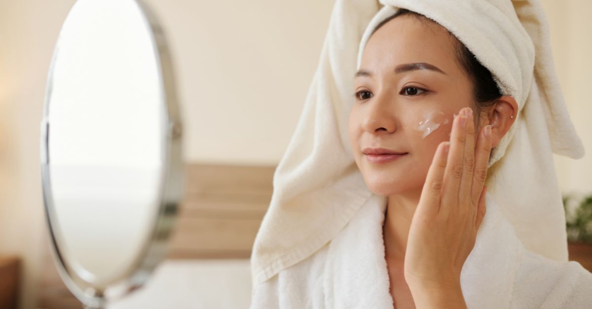 What is the Best Anti-Aging Moisturizer According to Dermatologists?