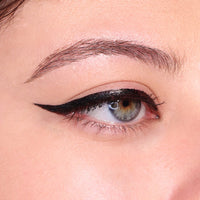Moira Jumbo Liquid Liner (001, Black) - Totality Medispa and Skincare
